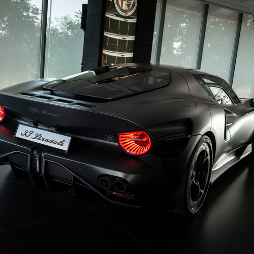 2026 Alfa Romeo 33 Stradale Perla Nera Rear View